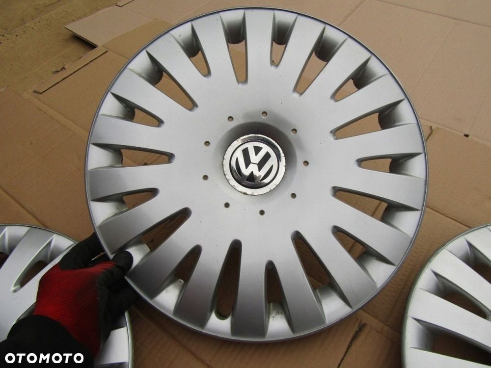 4x Kołpaki 16 VW Golf V VI VII VIII Jetta Caddy Eos Touran Passat B5 B6 B7 - 12