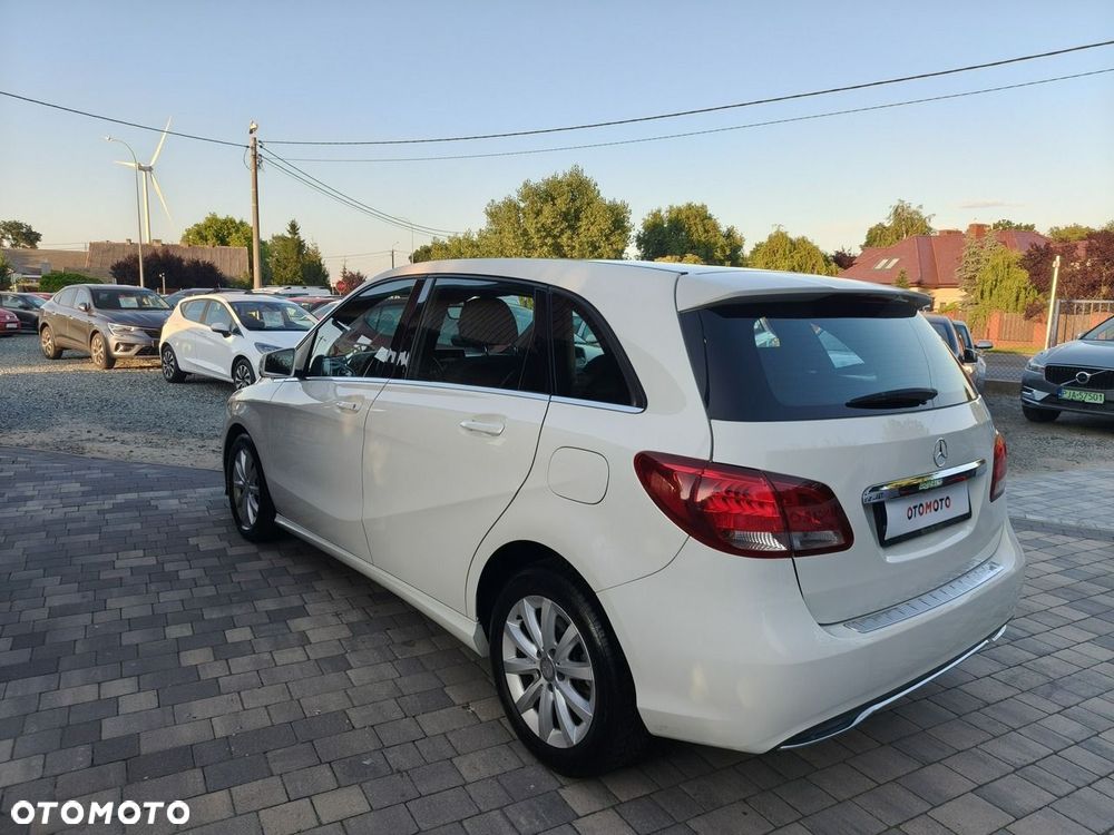 Mercedes-Benz Klasa B 180 d 7G-DCT Edition - 6