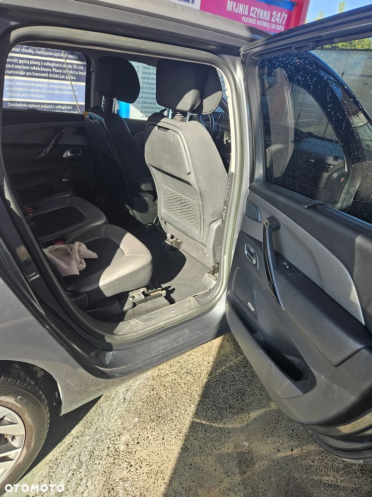 Citroën C4 Picasso - 9
