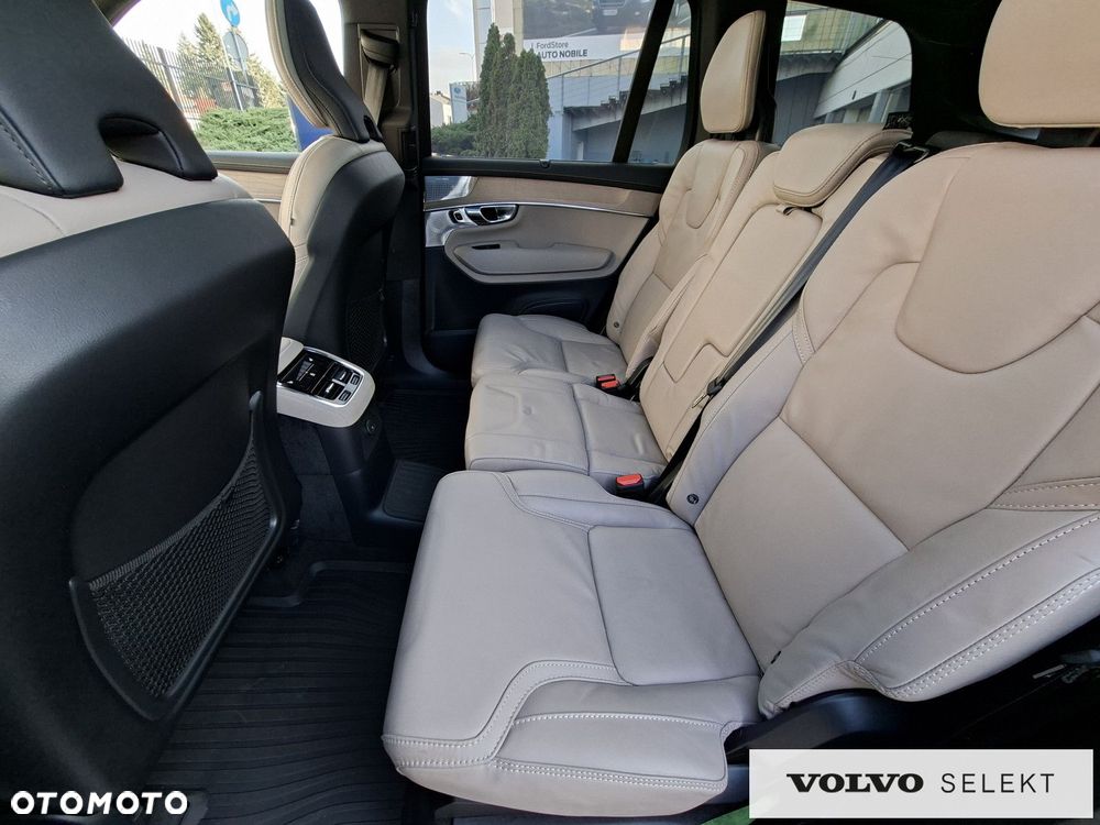 Volvo XC 90 - 12