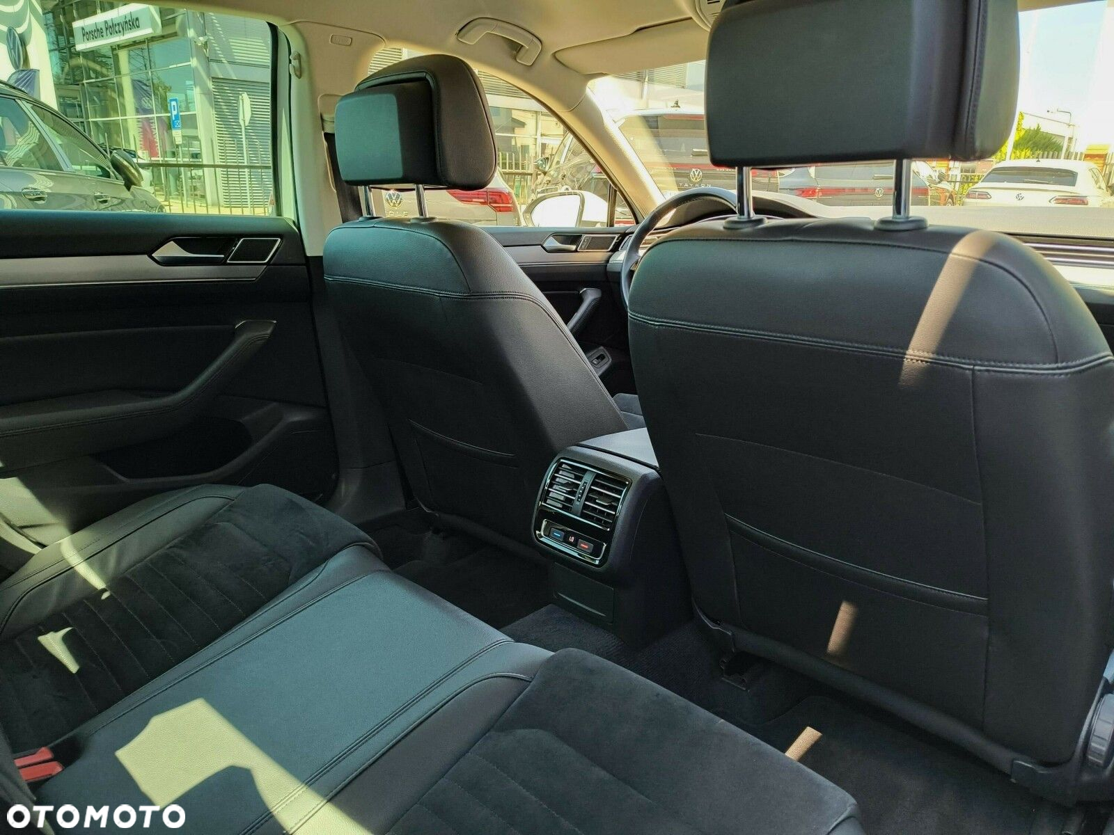 Volkswagen Passat 1.8 TSI BMT Highline DSG - 24