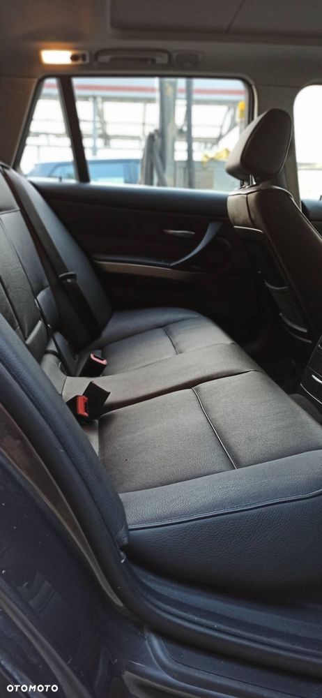 BMW Seria 3 320d - 20