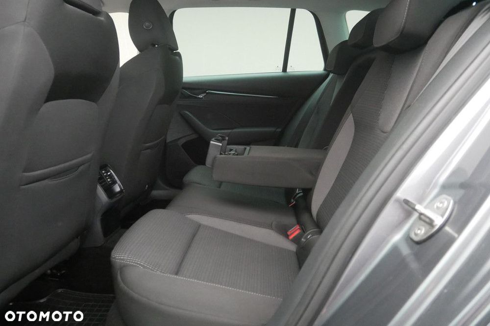 Skoda Octavia - 15