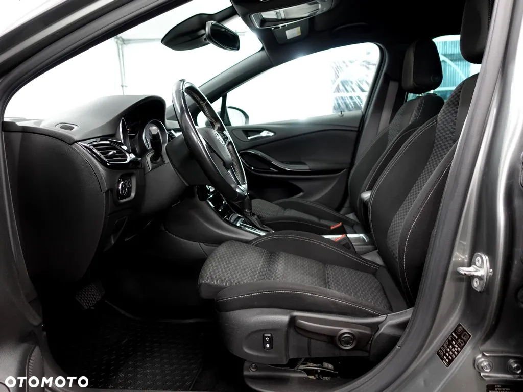 Opel Astra - 15