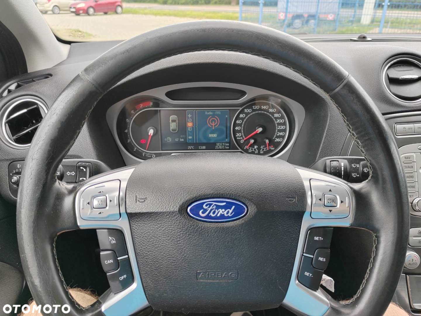 Ford Mondeo - 11