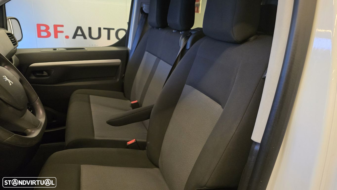 Peugeot Expert 2.0 BlueHDi L2H1 Semi-Vidrado - 23