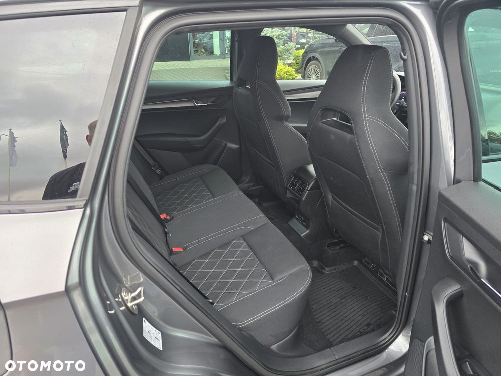 Skoda Karoq 2.0 TDI SCR 4x4 Sportline DSG - 13