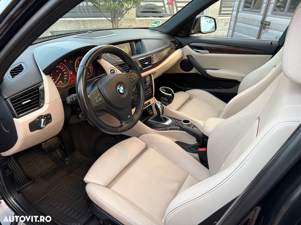 BMW X1 xDrive20d Aut. Sport Line - 1