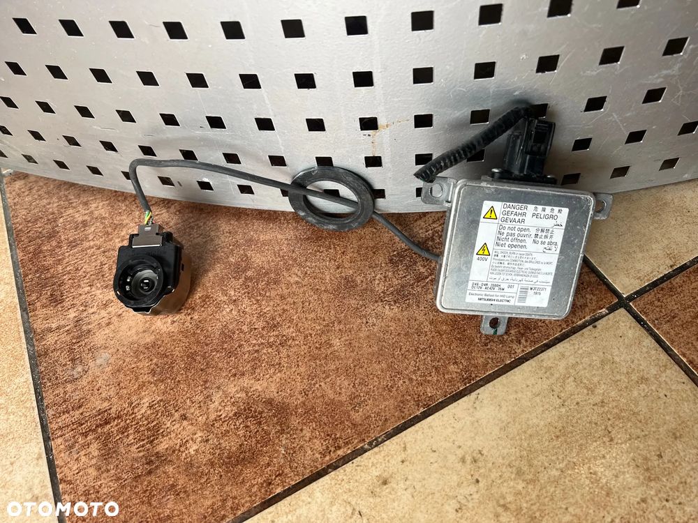 PRZETWORNICA MODUŁ ZAPŁONNIK HONDA MAZDA MITSUBISHI W3T22371 - 1