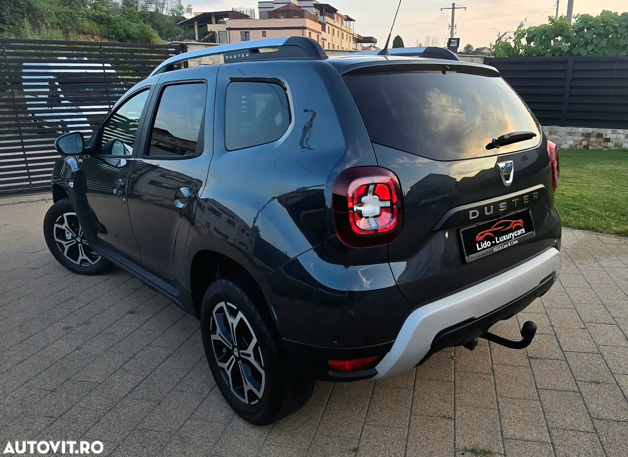 Dacia Duster TCe 150 GPF Prestige - 4