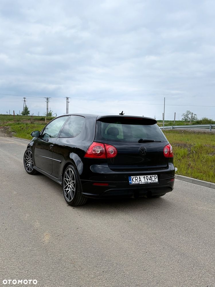 Volkswagen Golf - 4