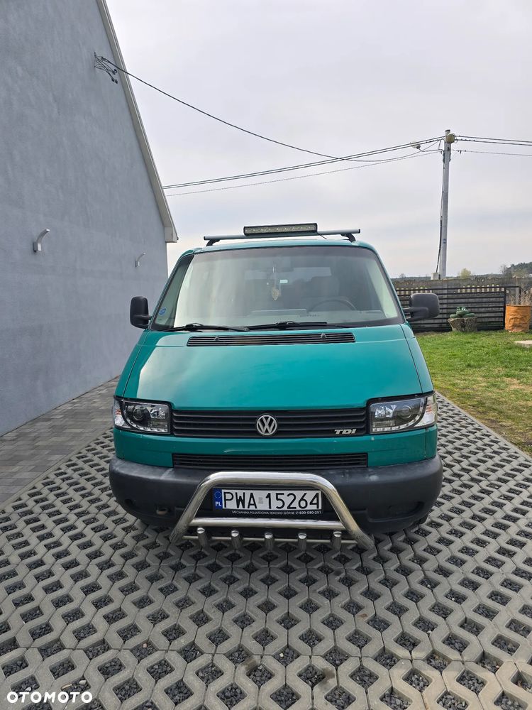 Volkswagen Transporter - 2