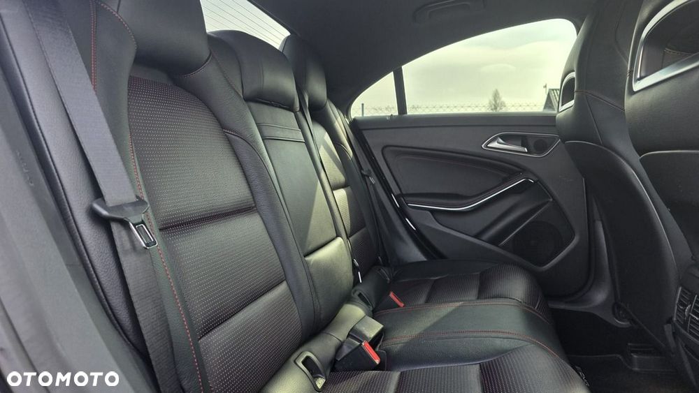 Mercedes-Benz CLA - 20