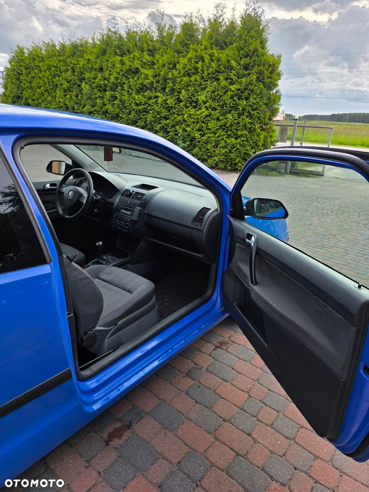 Volkswagen Polo 1.4 TDI Comfortline - 8