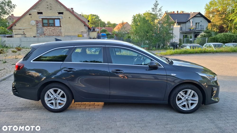 Kia Ceed 1.4 T-GDI DCT OPF Platinum Edition - 5