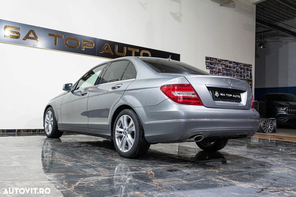 Mercedes-Benz C 250 (BlueTEC) d 4Matic 7G-TRONIC AMG Line - 30