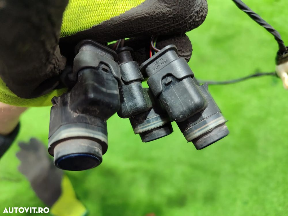 SENZORI PARCARE SPATE ( 4 BUC.) SKODA SUPERB II Combi ( Break ) 2010 2.0 DIESEL COD OEM 420919275 / 1501100850 / 2008-2015 - 4