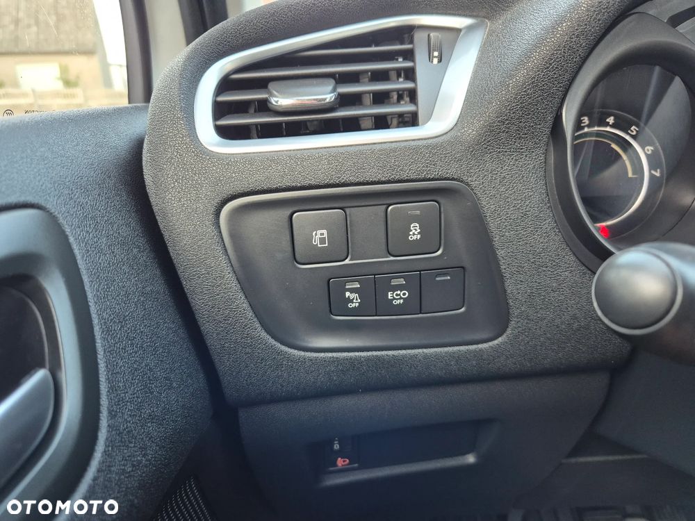 Citroën C4 BlueHDi 100 Selection - 12