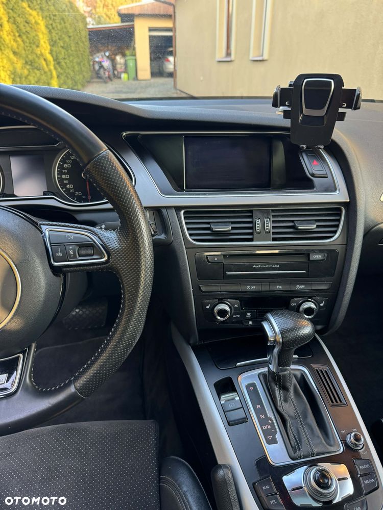 Audi A4 Avant 2.0 TDI Multitronic - 5