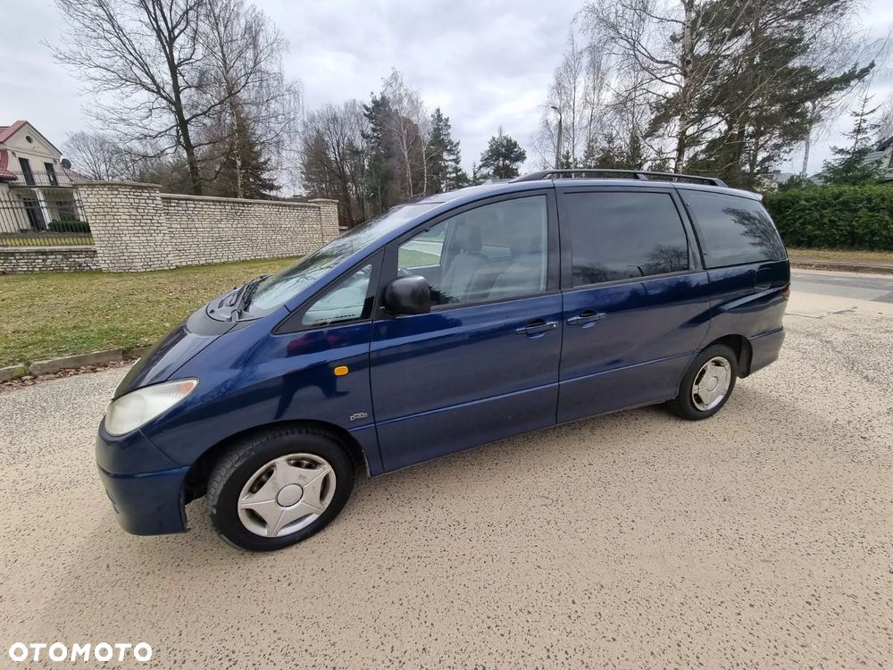 Toyota Previa 2.0 D-4D Luna - 4