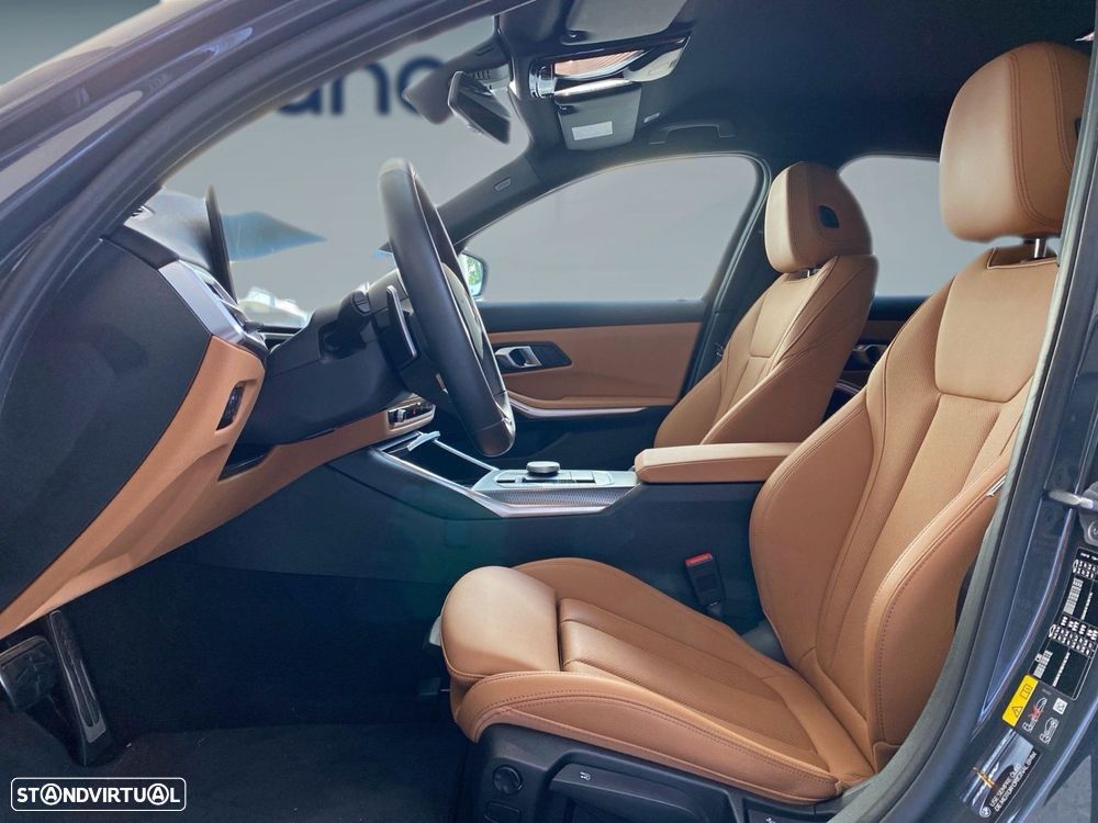 BMW 330 e Pack Desportivo M Auto - 4