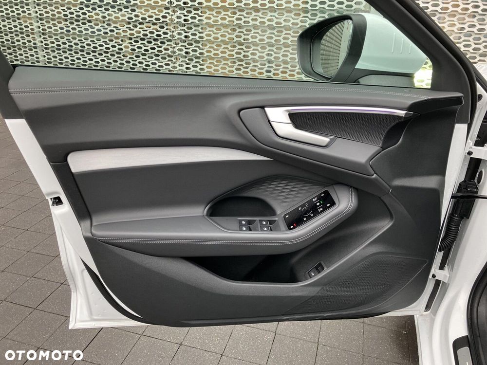 Audi A5 Limousine - 28