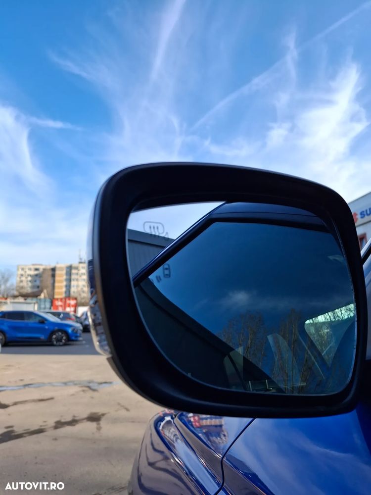 Suzuki Swift 1.2 Dualjet 12V 5MT AllGrip MHEV Spirit - 11