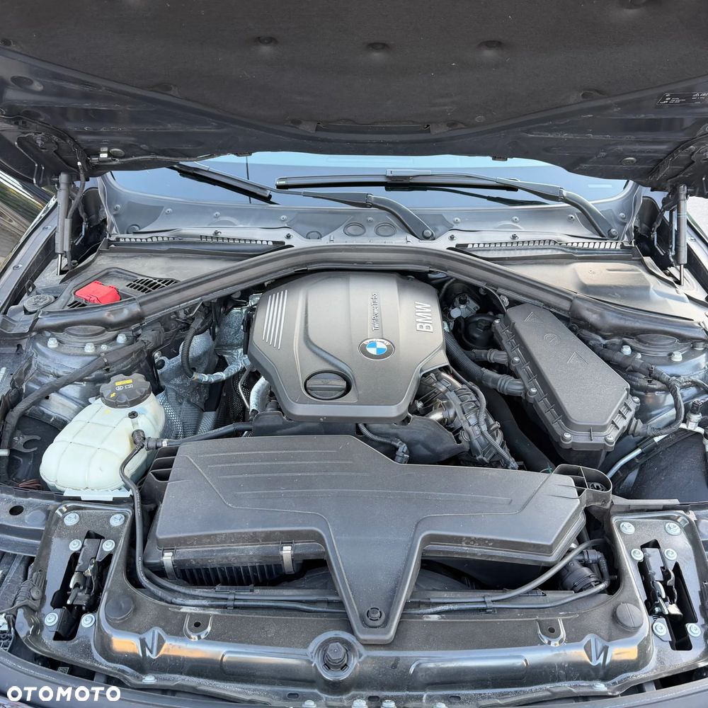 BMW Seria 3 320d xDrive - 7