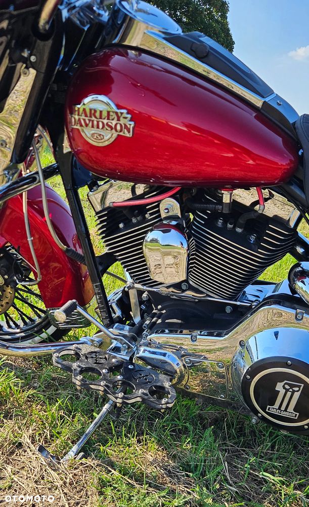 Harley-Davidson FLHTCU Ultra - 6