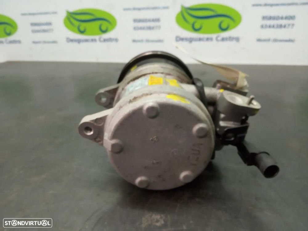 COMPRESSOR AR CONDICIONADO HYUNDAI GETZ 2003 -977011CXXX - 2