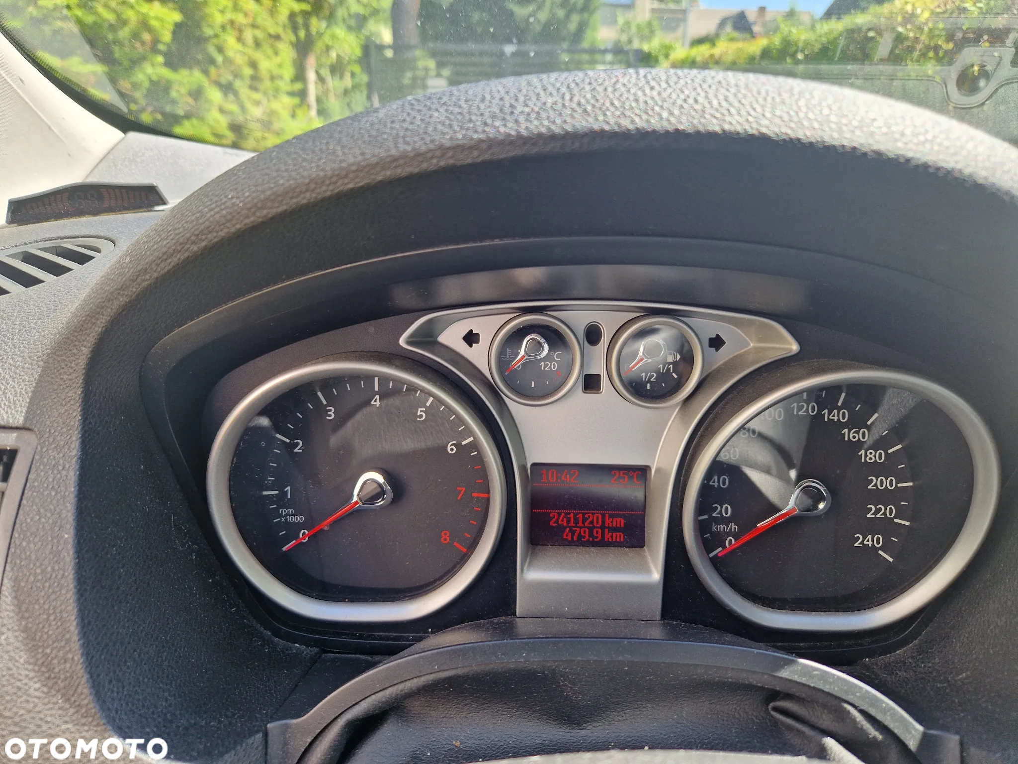 Ford Kuga - 11