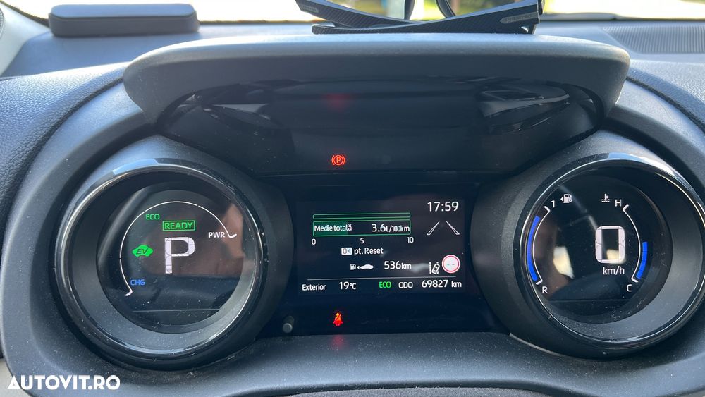 Toyota Yaris - 8