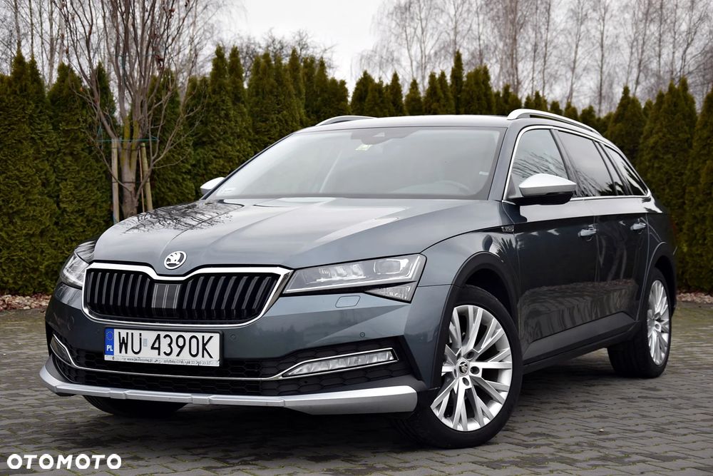 Skoda Superb 2.0 TDI 4x4 DSG Scout - 4