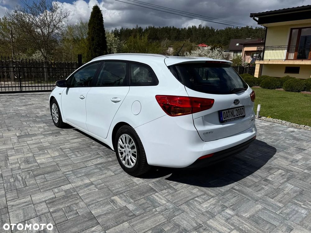 Kia Ceed 1.6 CRDi L - 4