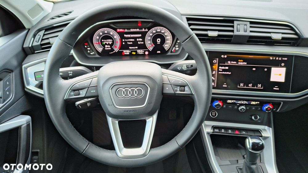 Audi Q3 Sportback - 15