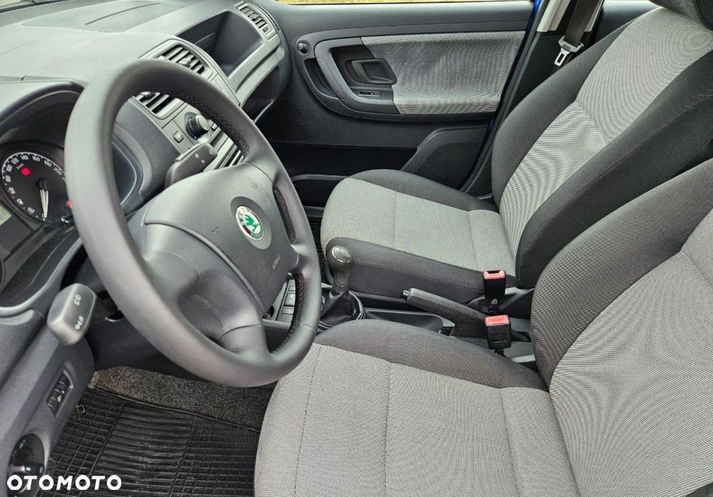 Skoda Fabia - 20