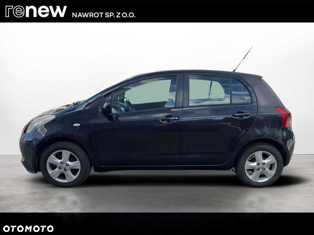 Toyota Yaris 1.3 Luna A/C - 2