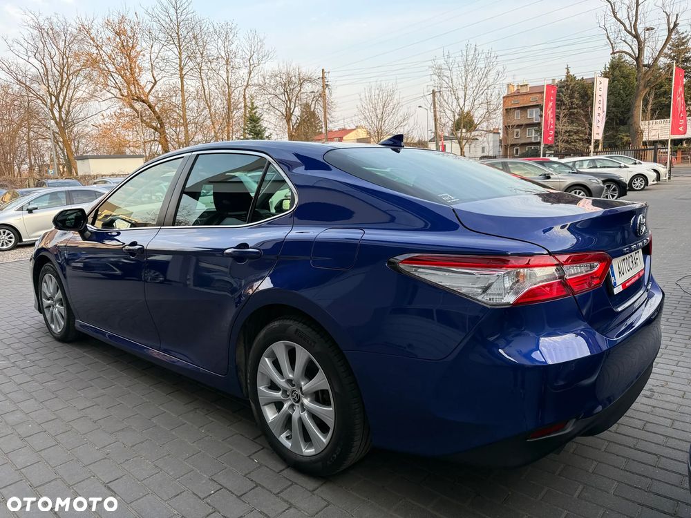 Toyota Camry 2.5 Hybrid Comfort CVT - 17