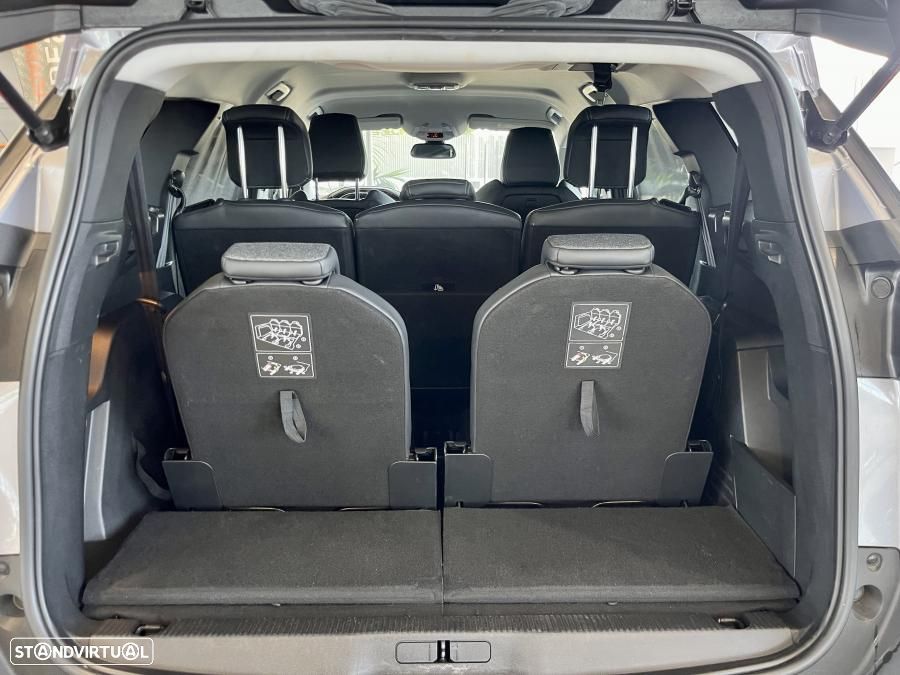 Peugeot 5008 1.2 PureTech Allure Pack EAT8 - 32
