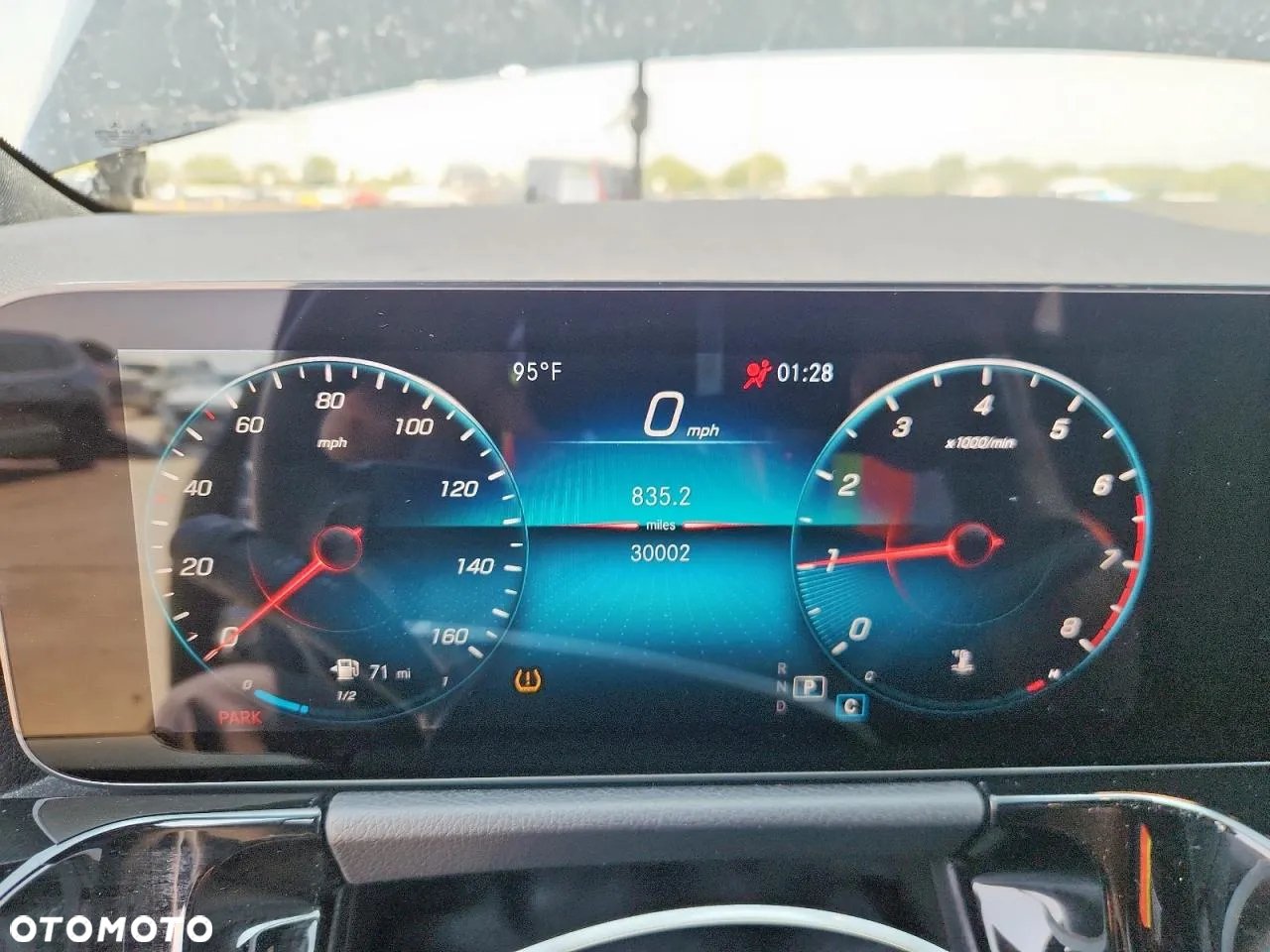 Mercedes-Benz GLA 250 4-Matic - 9