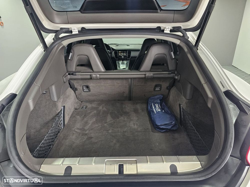 Porsche Panamera Platinum Edition - 22