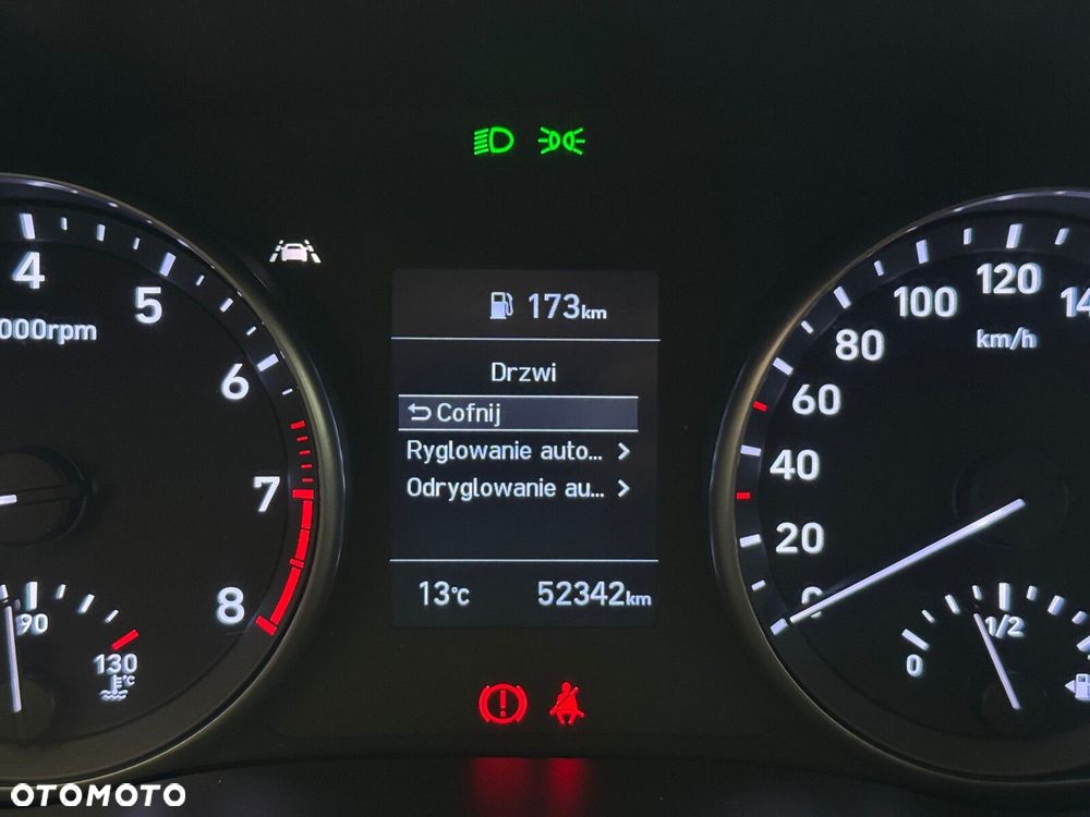 Hyundai i30 1.5 DPI Classic + - 33