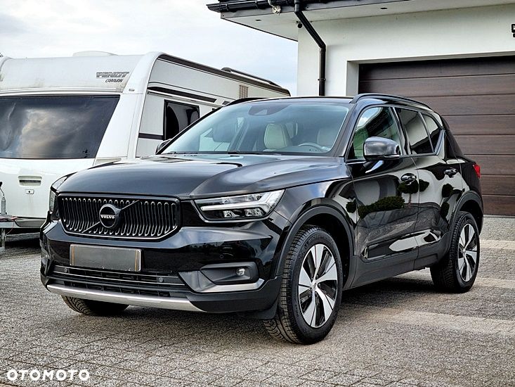 Volvo XC 40 D3 SCR Momentum Core - 8
