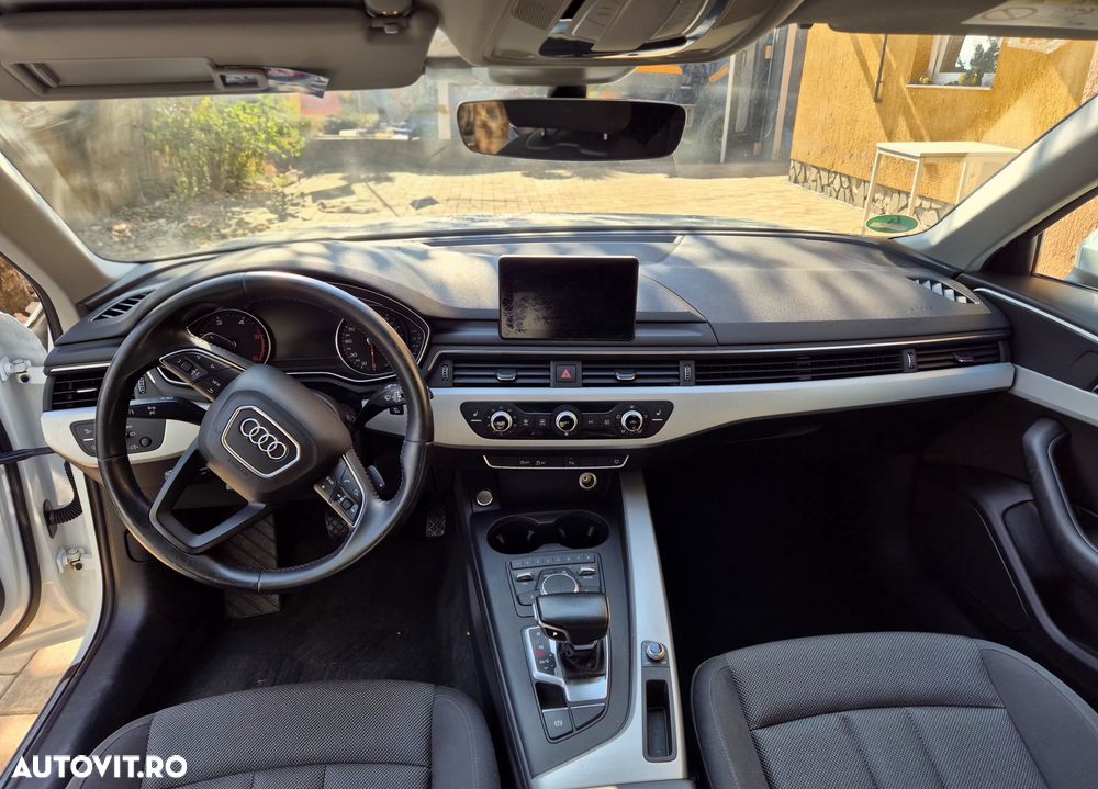 Audi A4 Limuzina - 4