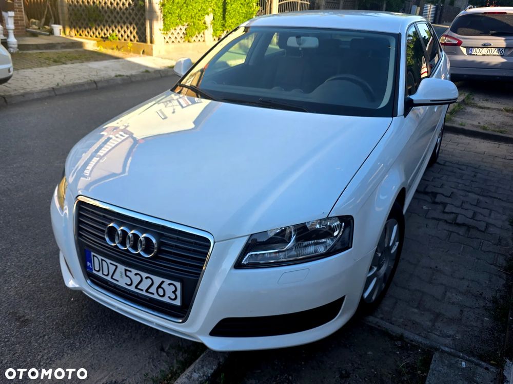 Audi A3 Sportback 1.4 TFSI S Line Sportpaket plus - 1