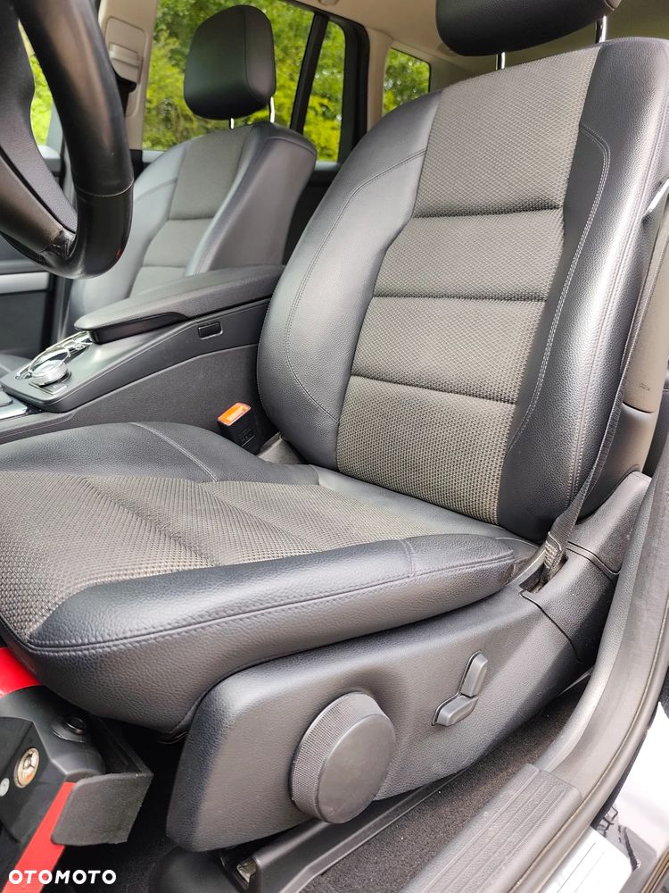 Mercedes-Benz GLK 220 CDI DPF 4Matic BlueEFFICIENCY 7G-TRONIC - 9