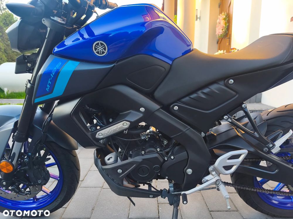 Yamaha MT - 17