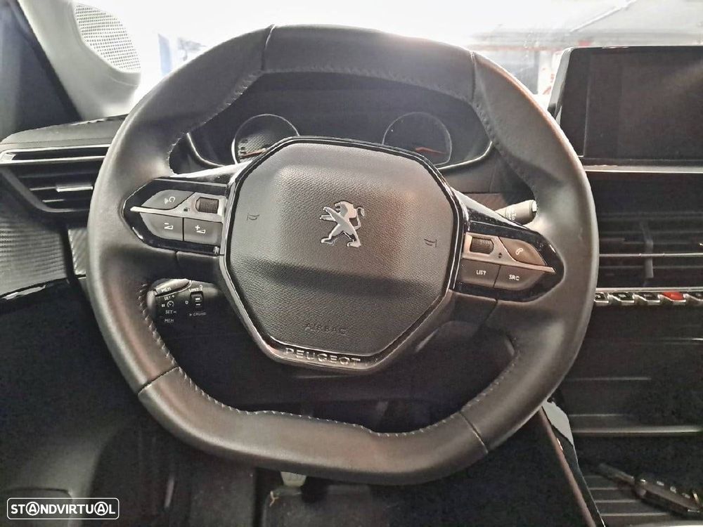 Peugeot 208 1.2 PureTech Active Pack - 12