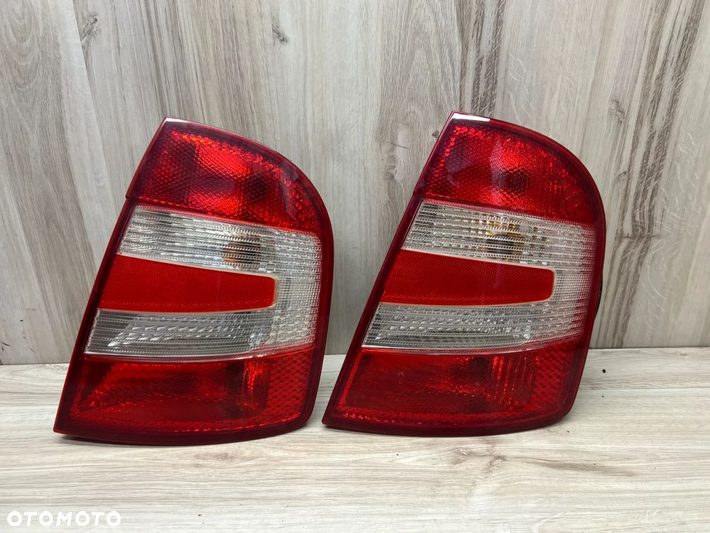 LAMPA TYLNA PRAWA SKODA FABIA I FL LIFT HB