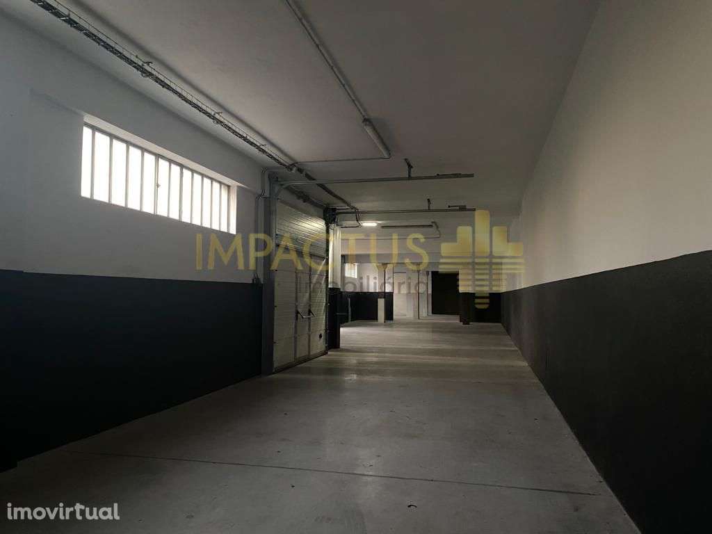 Armazém c/ 400m2 renovado - Grande imagem: 4/9